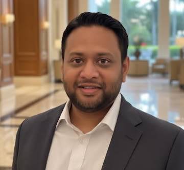 VIK AMIN
